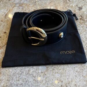 MAJE BLACK AND GOLD CHARM WOMAN’S BELT SIZE 3/LARGE
